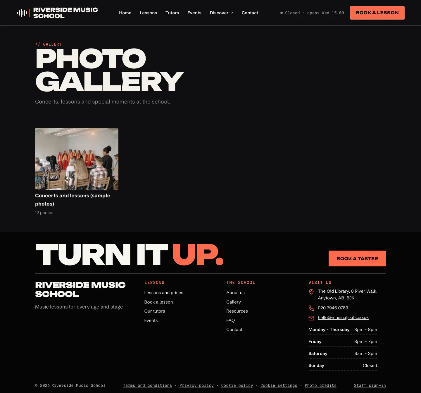 The Gallery page on the website with the album's cover photo